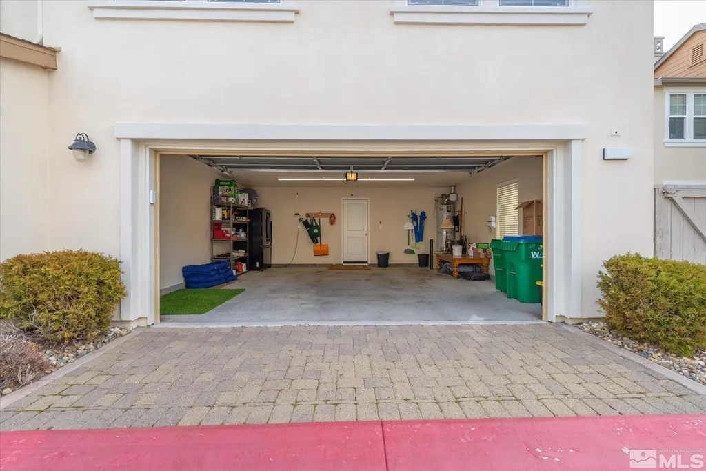 1647 Lone Oak Reno NV 89523