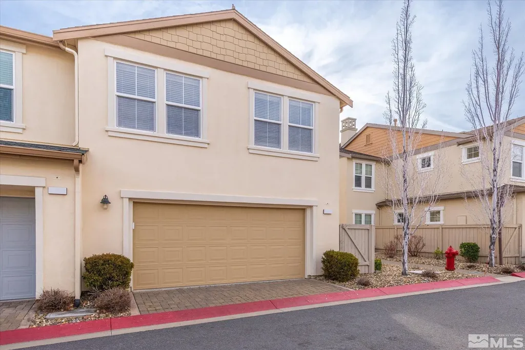 1647 Lone Oak Reno NV 89523