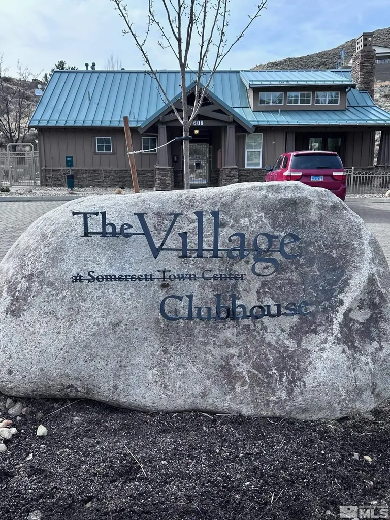1647 Lone Oak Reno NV 89523