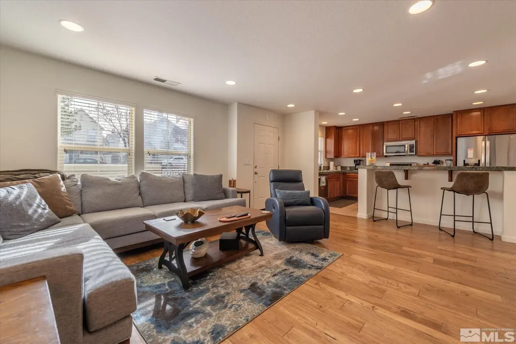 1647 Lone Oak Reno NV 89523
