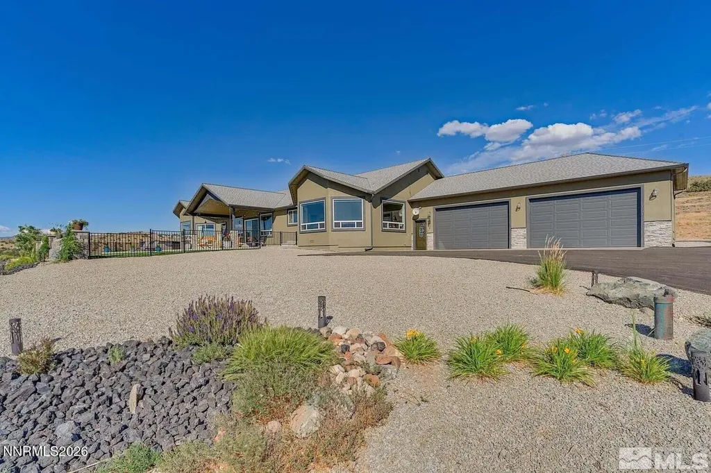 1281 Jo Gardnerville NV 89410
