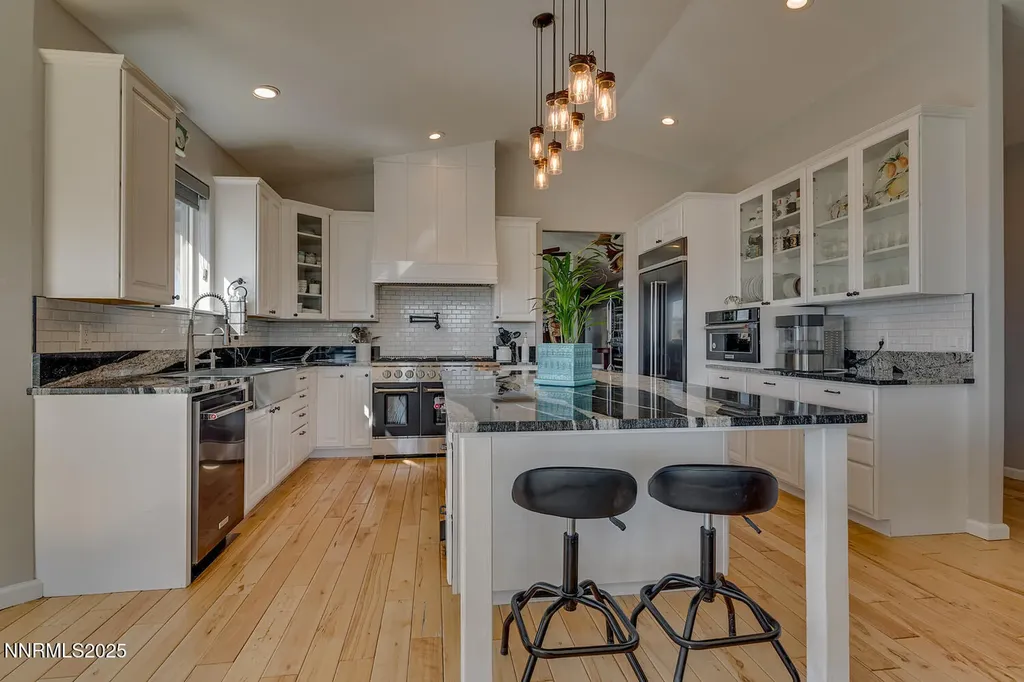 1281 Jo Gardnerville NV 89410