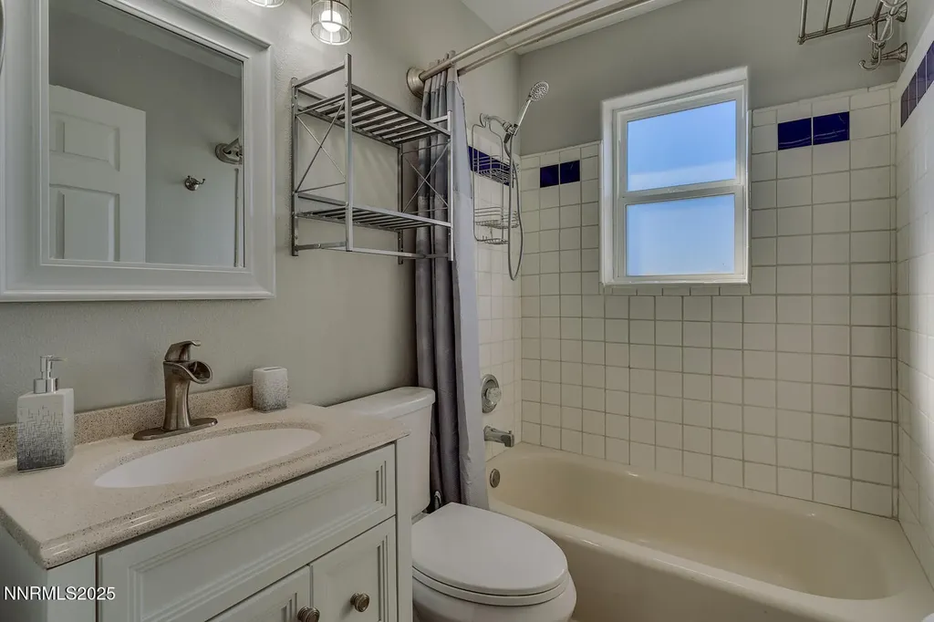1281 Jo Gardnerville NV 89410
