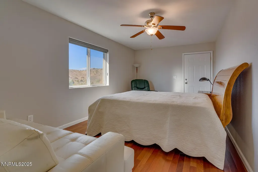 1281 Jo Gardnerville NV 89410