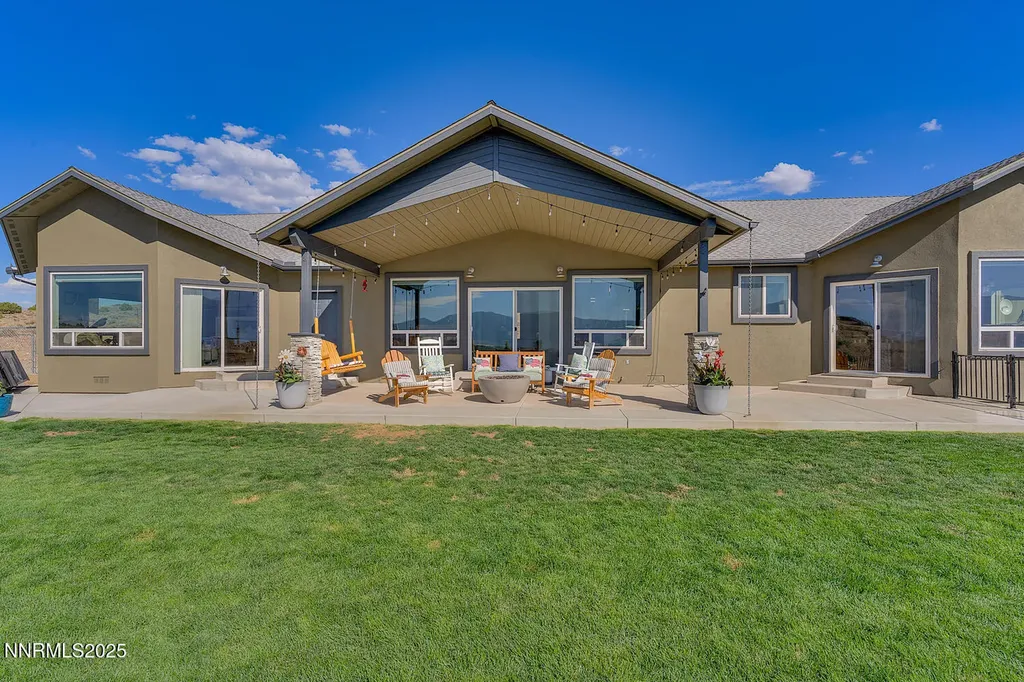 1281 Jo Gardnerville NV 89410