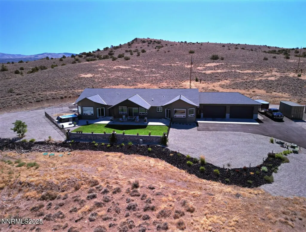 1281 Jo Gardnerville NV 89410