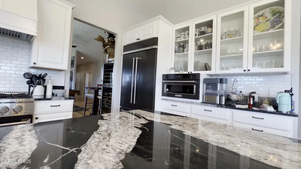 1281 Jo Gardnerville NV 89410