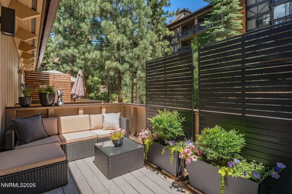 321 Ski Incline Village NV 89451