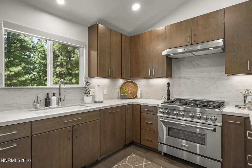 321 Ski Incline Village NV 89451