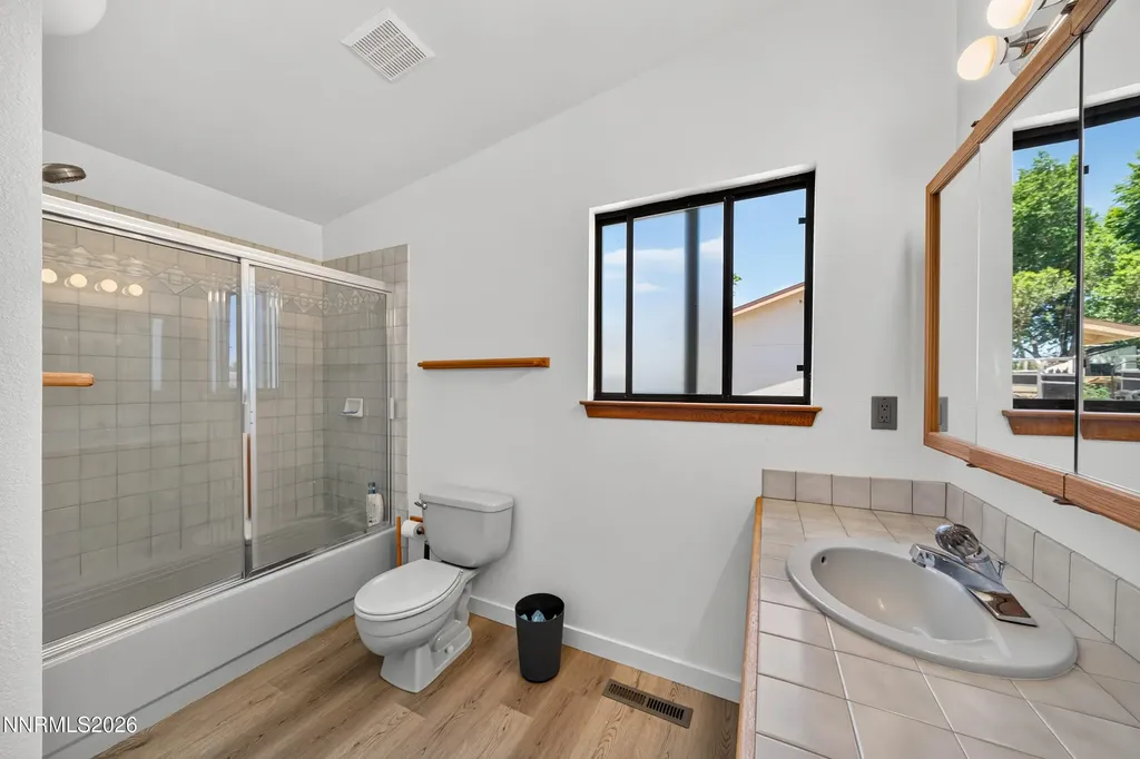674 Bluerock Gardnerville NV 89460