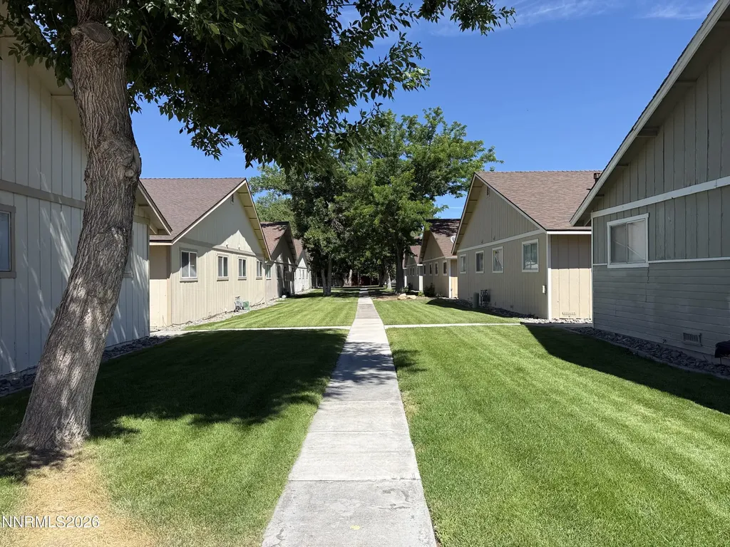 1524 North Gardnerville NV 89410