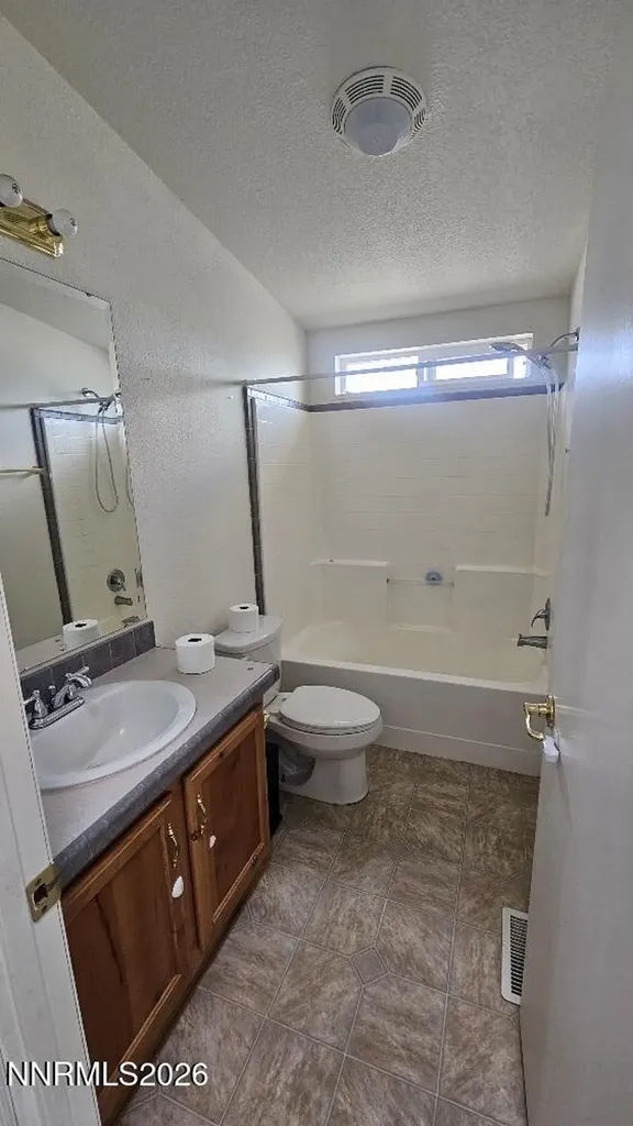 58 Venturacci Fallon NV 89406