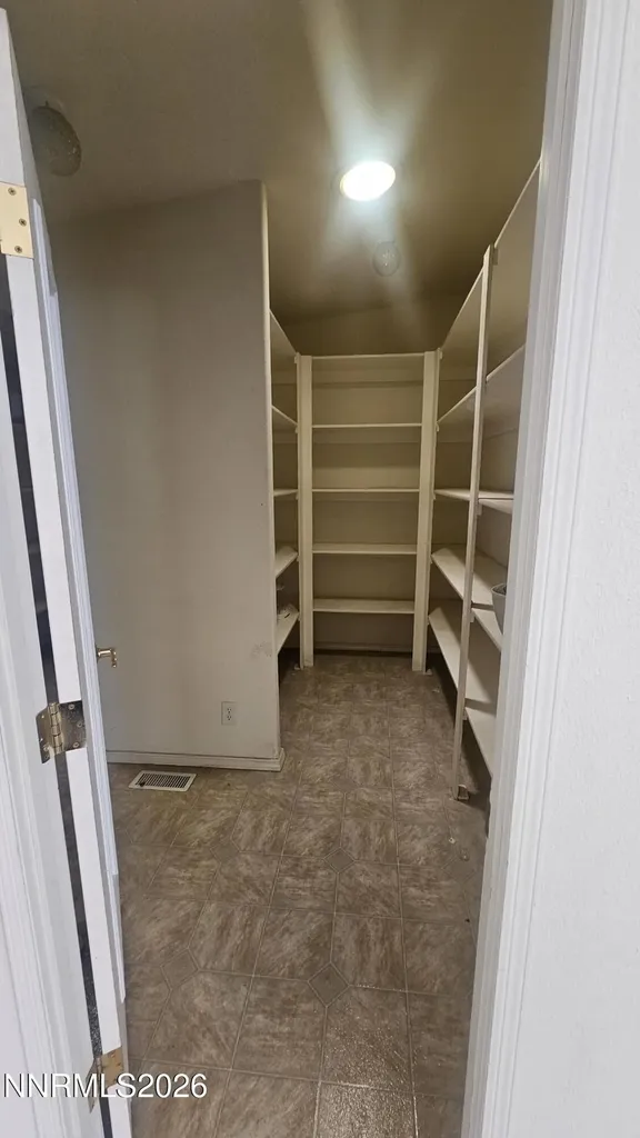 58 Venturacci Fallon NV 89406