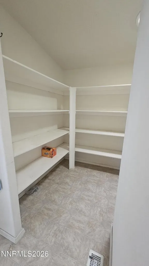 58 Venturacci Fallon NV 89406
