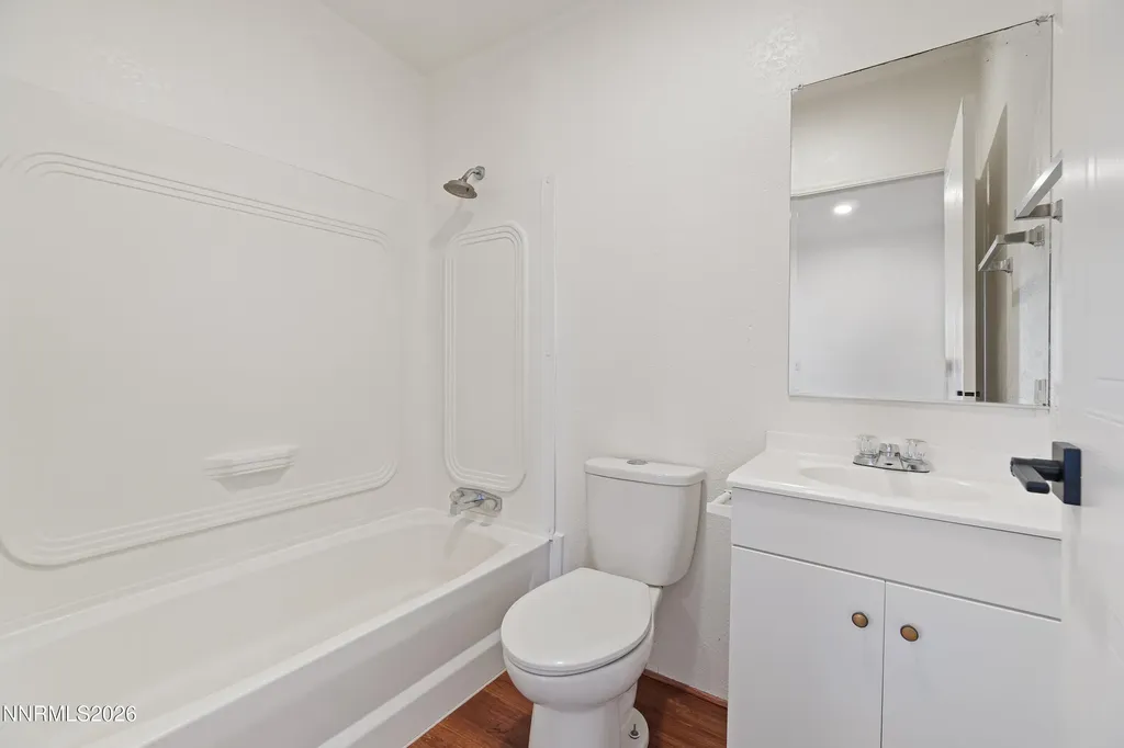 2705 Toiyabe Silver Springs NV 89429