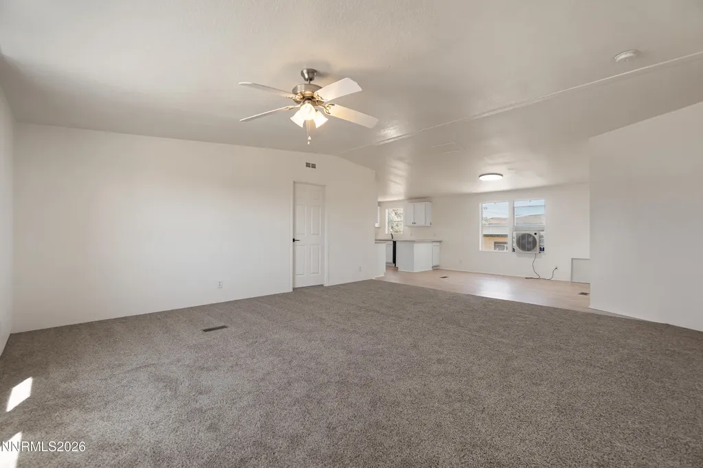 2705 Toiyabe Silver Springs NV 89429