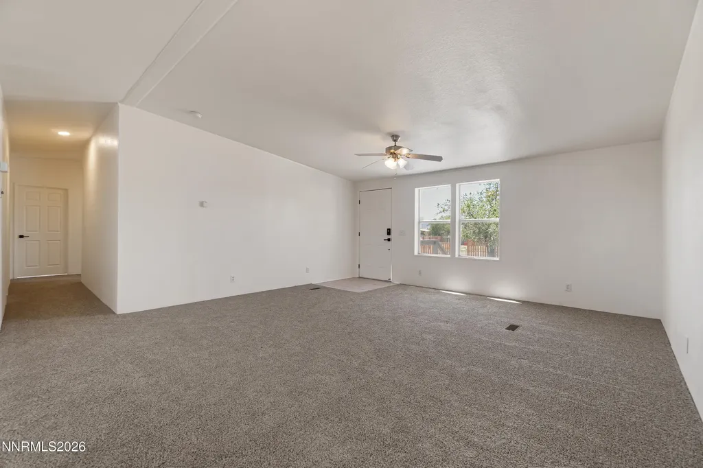 2705 Toiyabe Silver Springs NV 89429