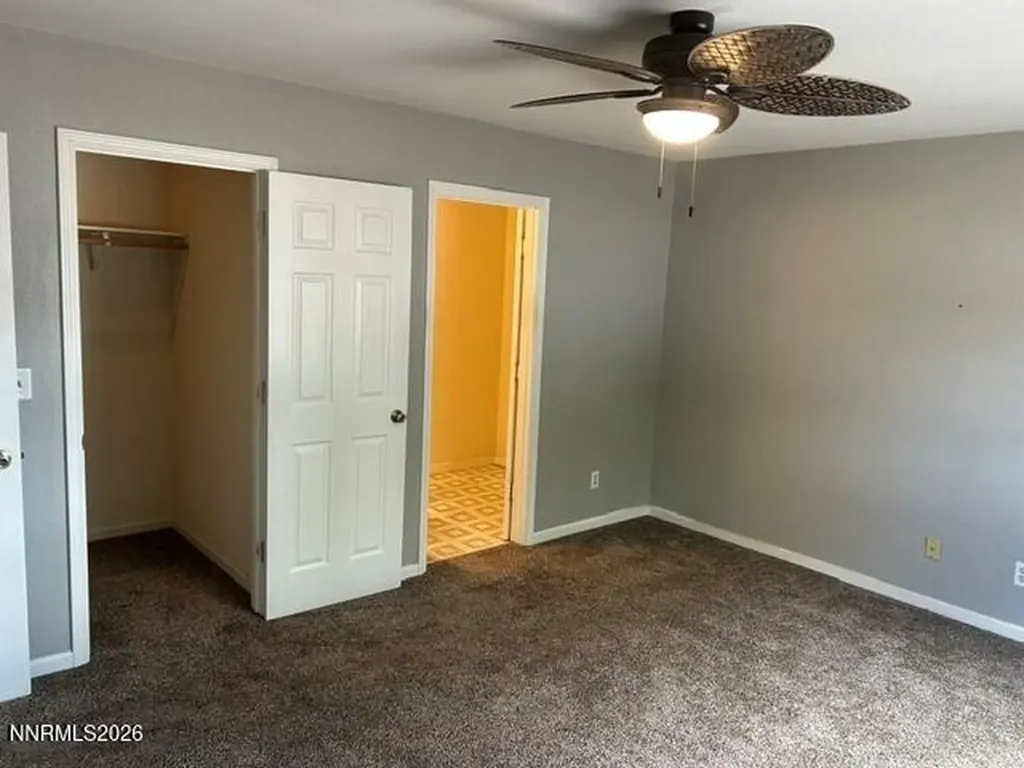 18 Saint Andrews Yerington NV 89447