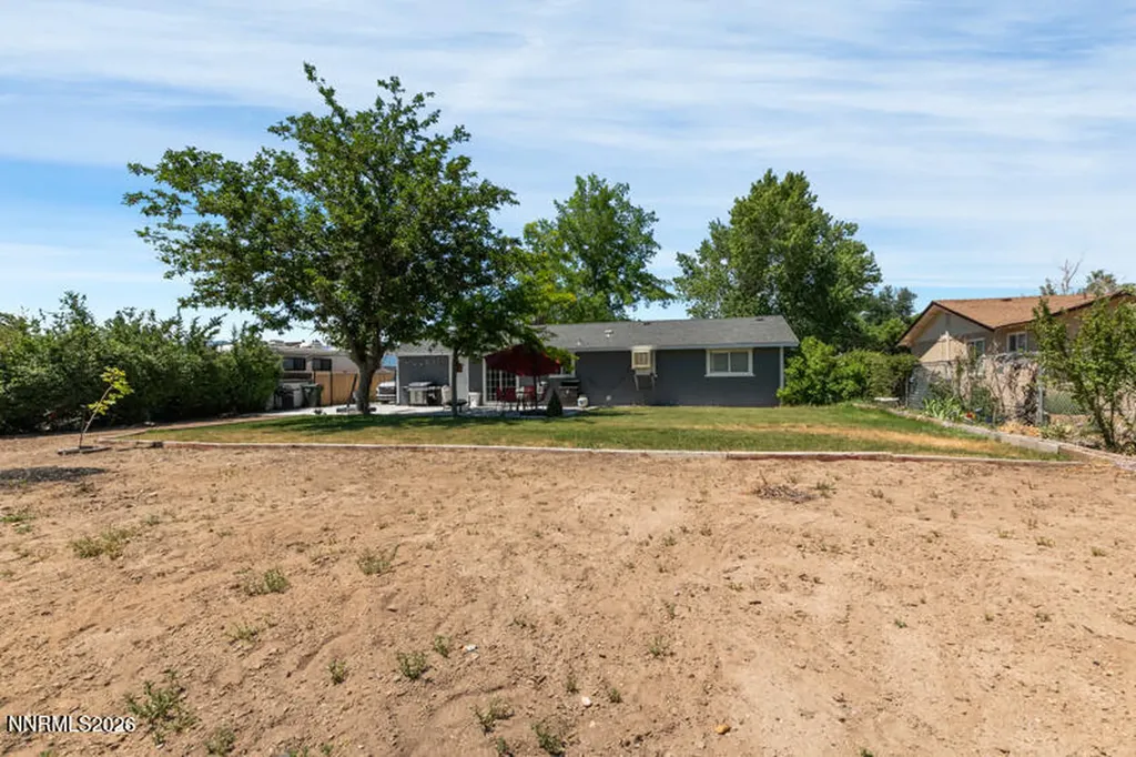 1289 Franklin Gardnerville NV 89460