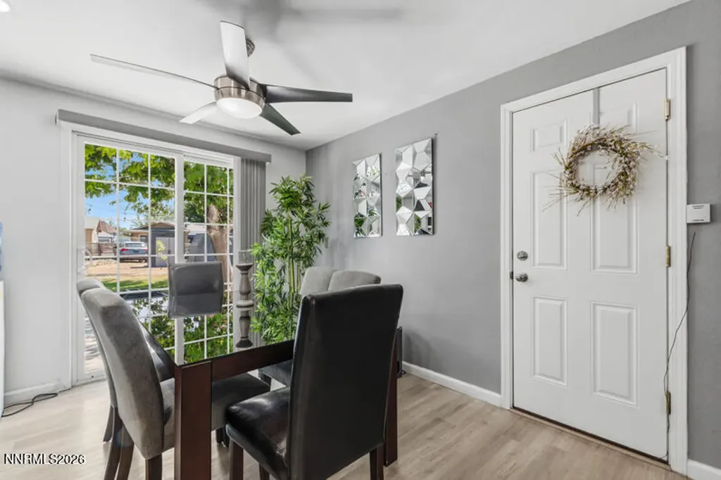 1289 Franklin Gardnerville NV 89460