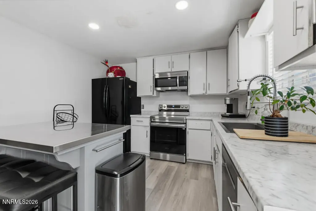 1289 Franklin Gardnerville NV 89460