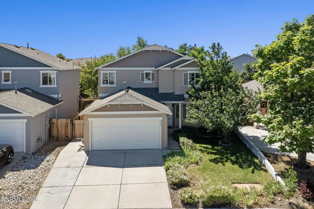 9490 Autumn Leaf Reno NV 89506