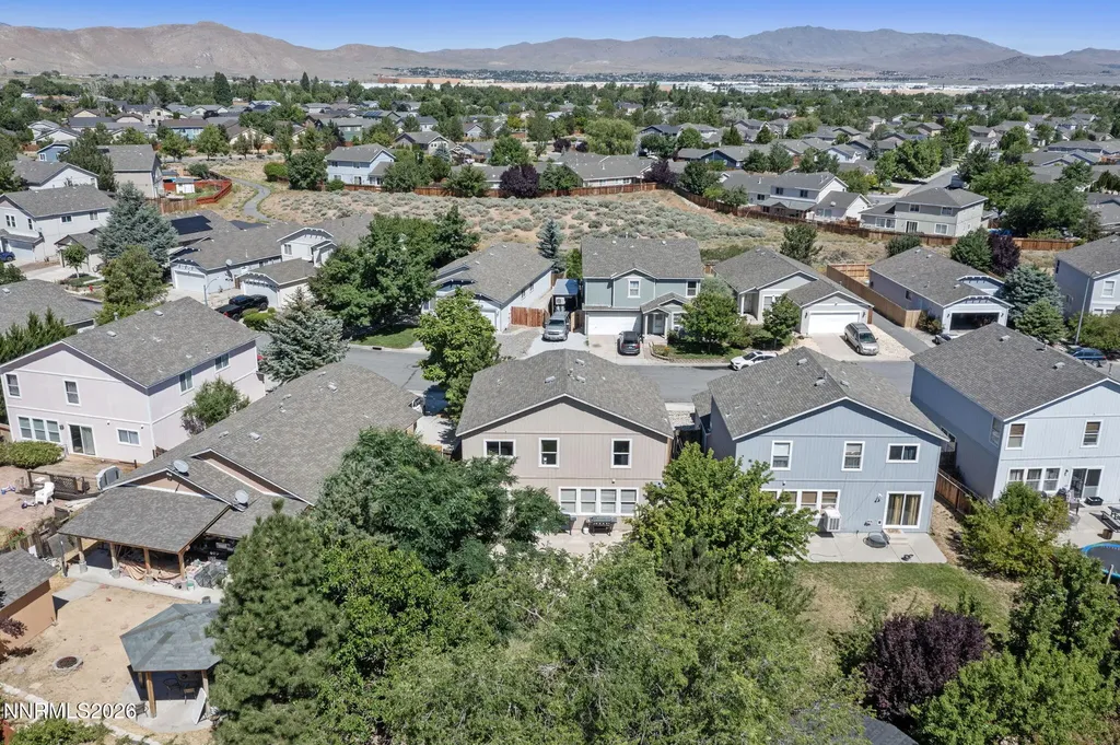 9490 Autumn Leaf Reno NV 89506