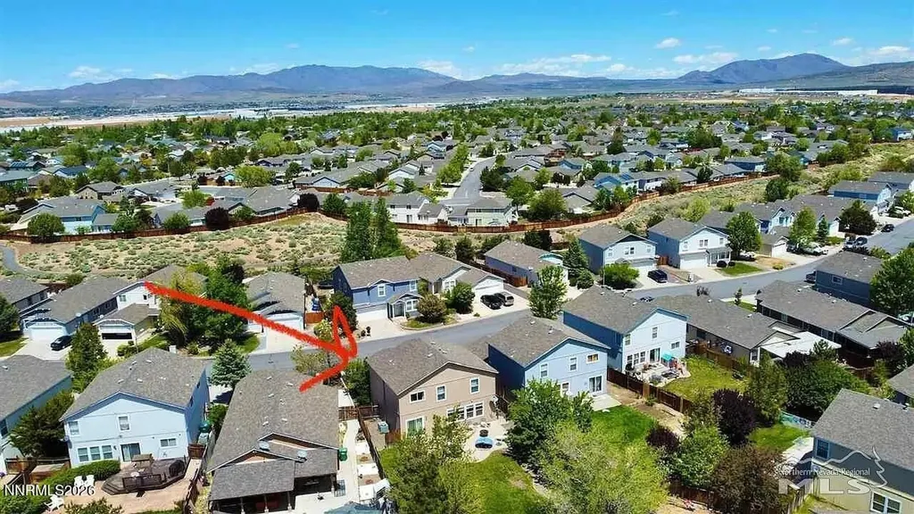 9490 Autumn Leaf Reno NV 89506