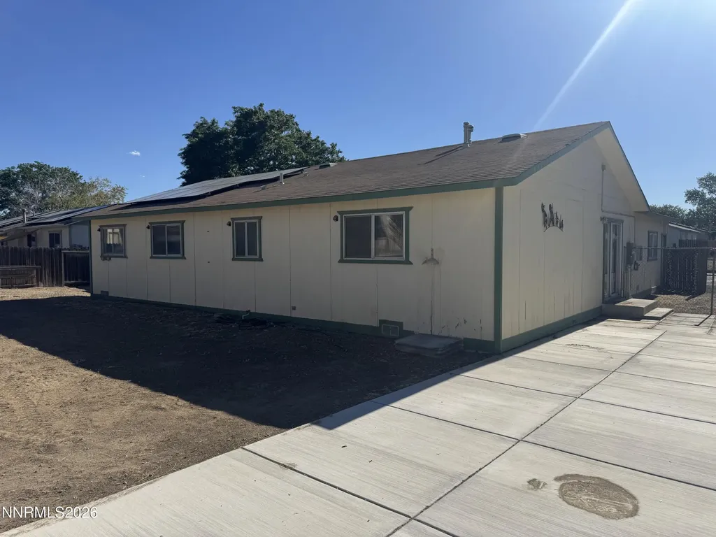 217 7th Fernley NV 89408