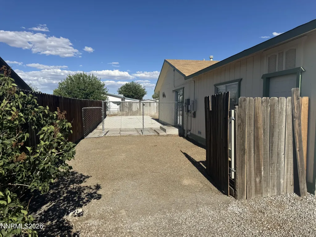 217 7th Fernley NV 89408