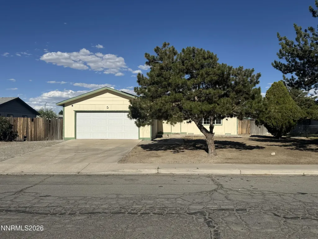 217 7th Fernley NV 89408