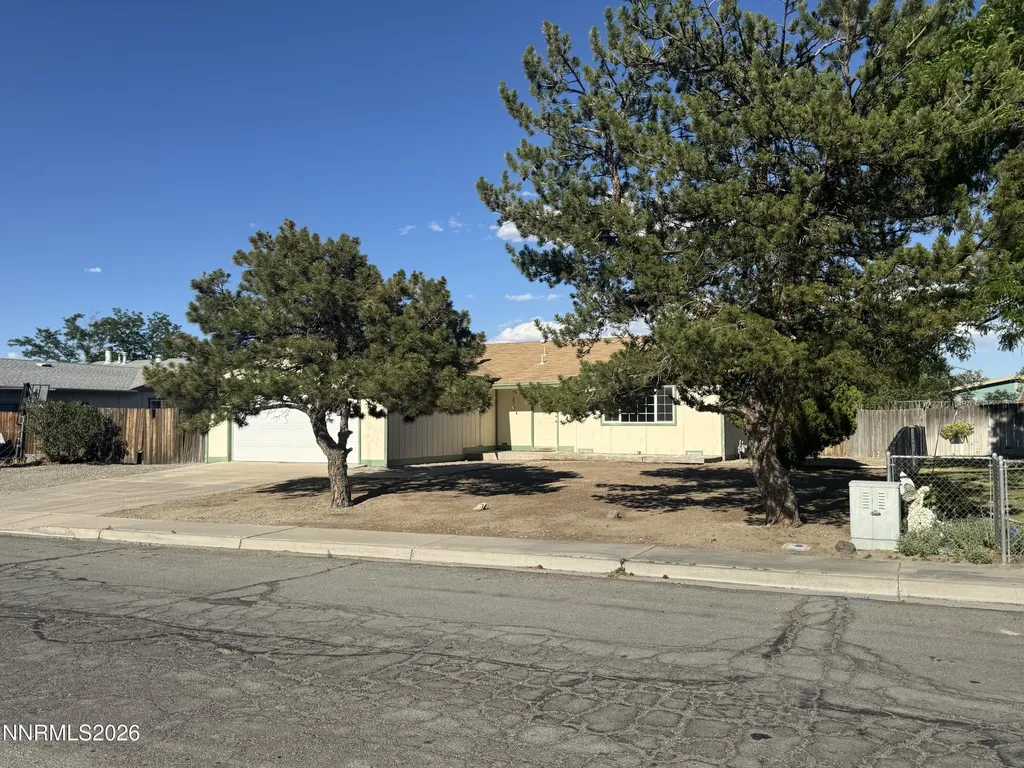 217 7th Fernley NV 89408