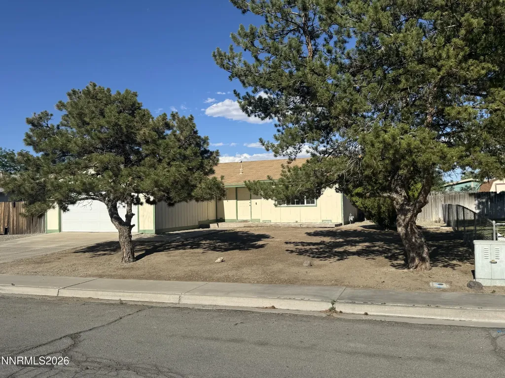 217 7th Fernley NV 89408