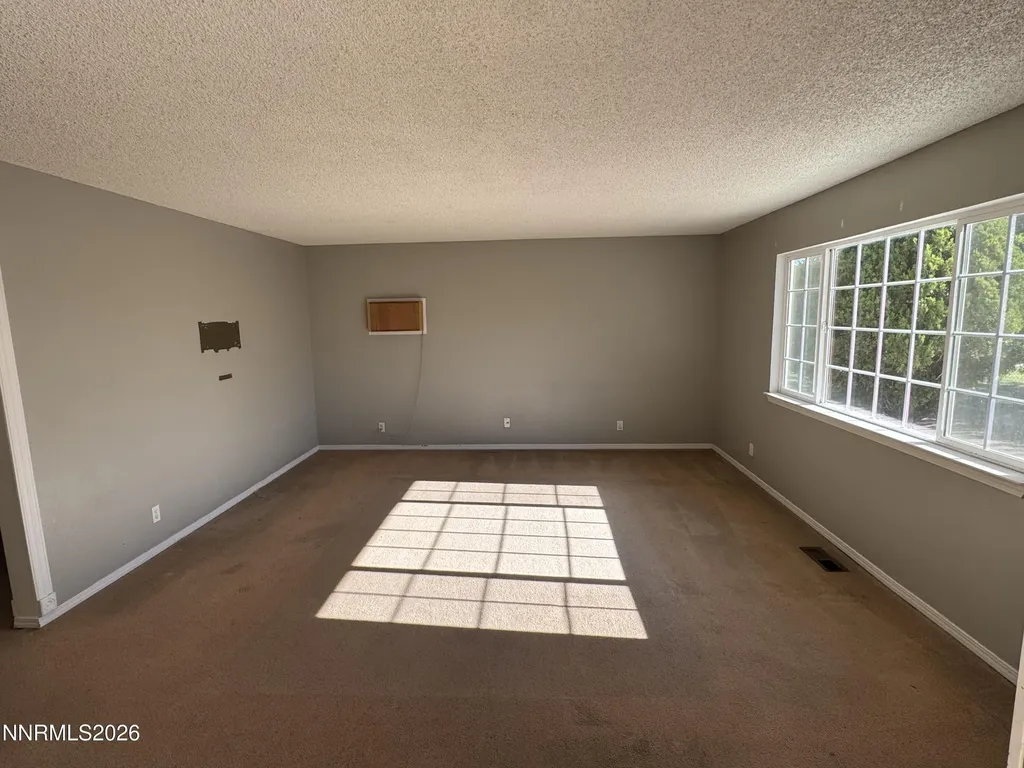 217 7th Fernley NV 89408