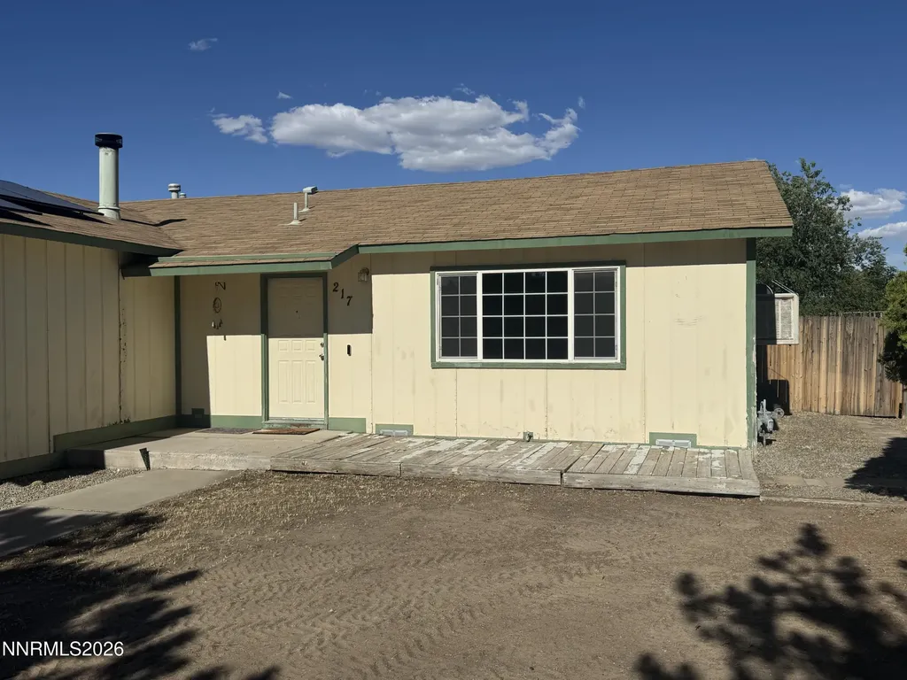 217 7th Fernley NV 89408