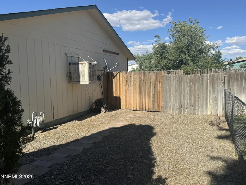 217 7th Fernley NV 89408