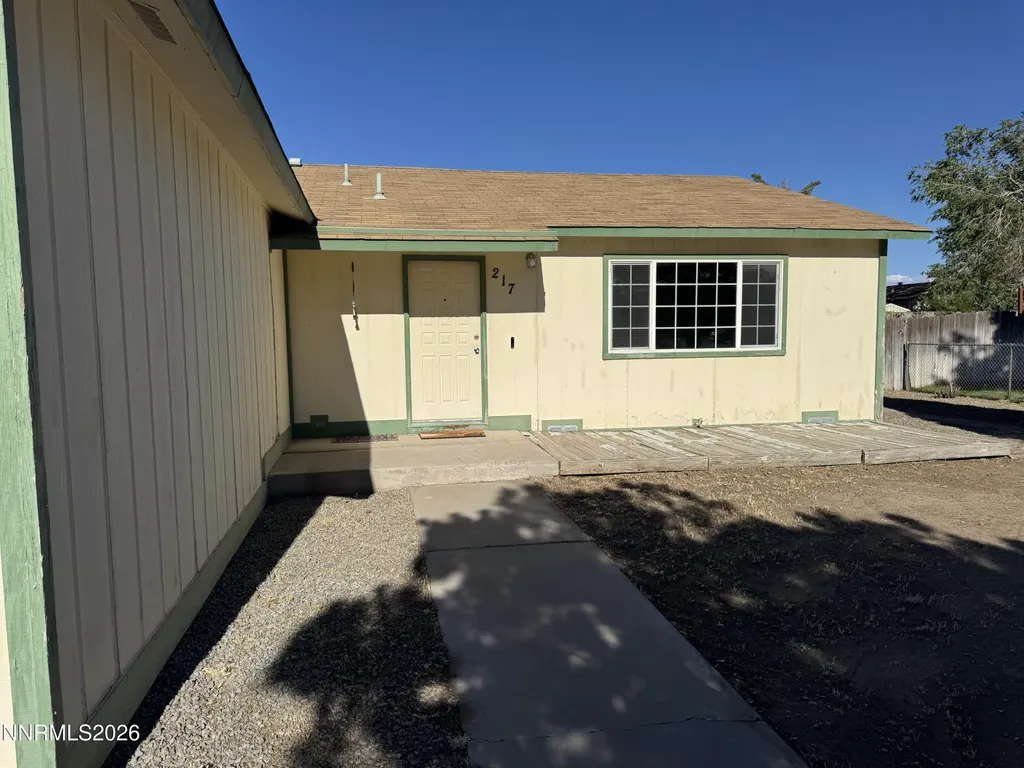 217 7th Fernley NV 89408