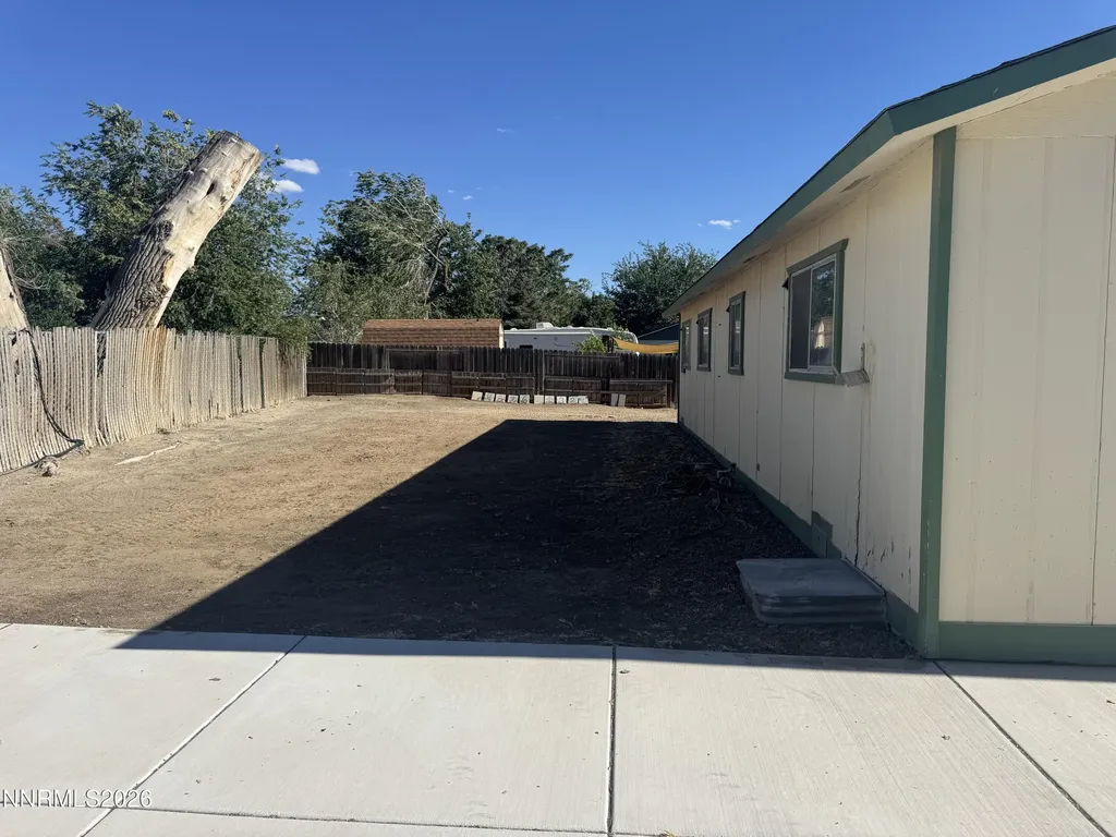 217 7th Fernley NV 89408