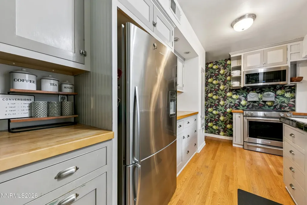731 Arbutus Reno NV 89509