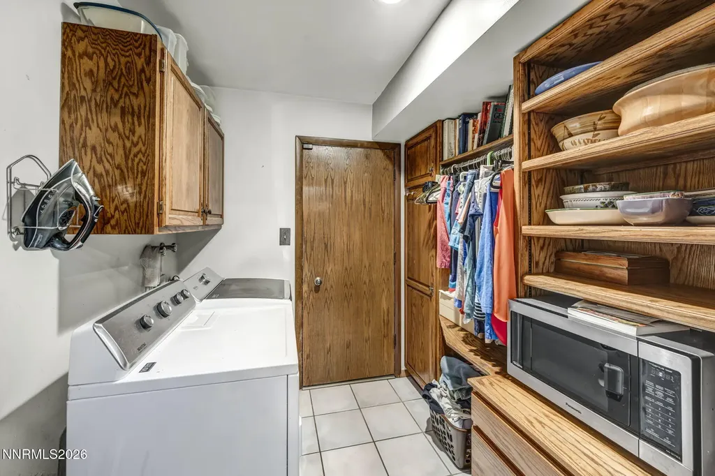 2090 Allen Reno NV 89509