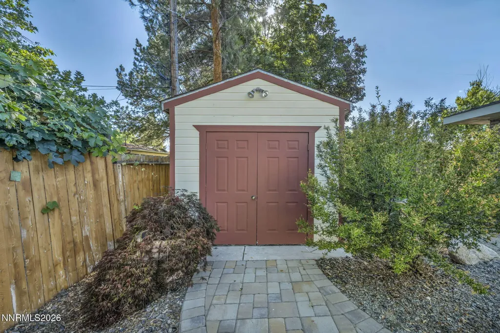 2090 Allen Reno NV 89509