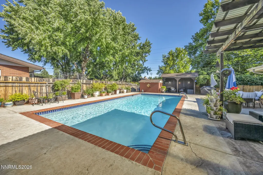 2090 Allen Reno NV 89509