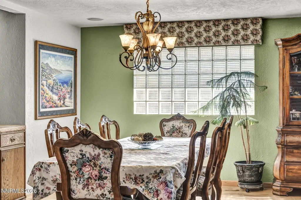 2090 Allen Reno NV 89509