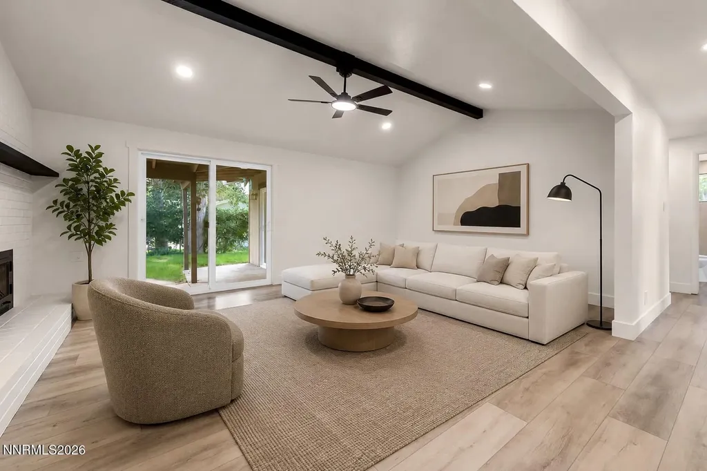 802 Lyell Gardnerville NV 89460