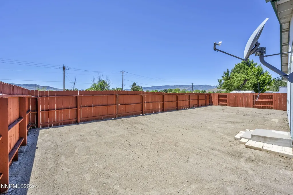 17704 Georgetown Reno NV 89508