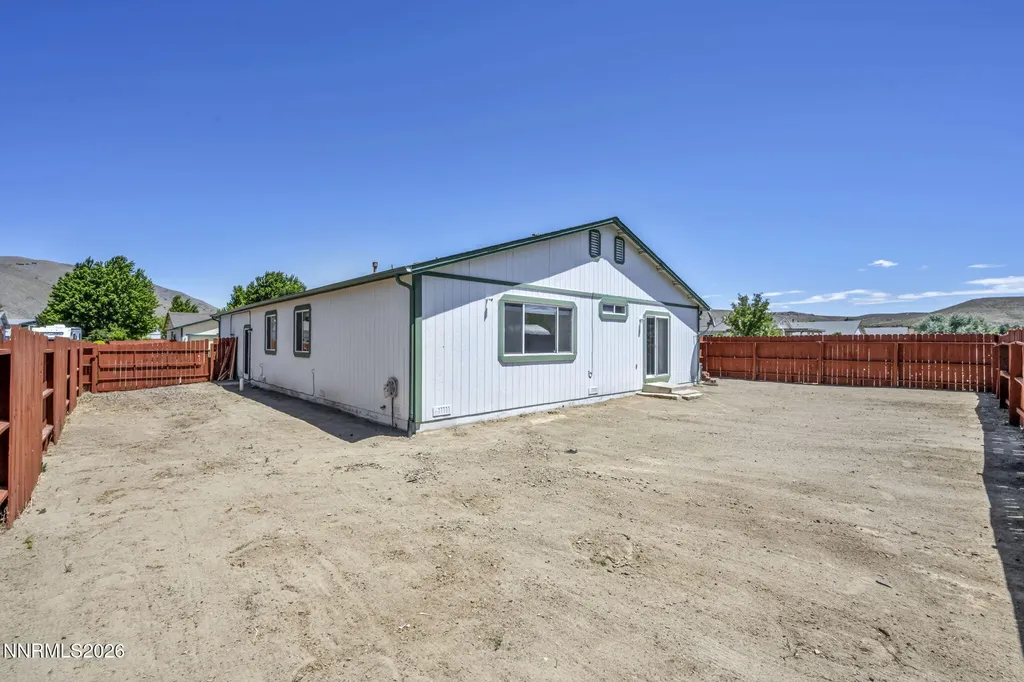 17704 Georgetown Reno NV 89508