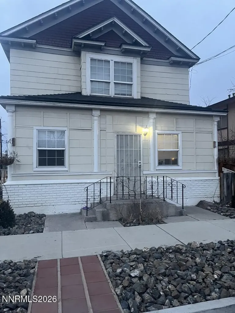 221 4th Sparks NV 89431