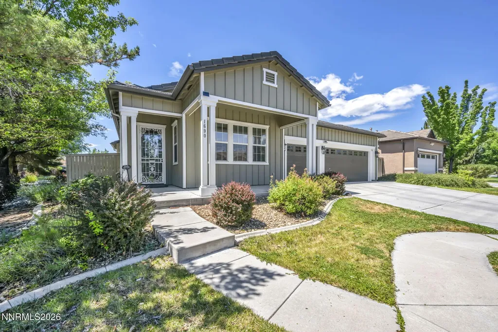 1690 Emerald Bay Reno NV 89521
