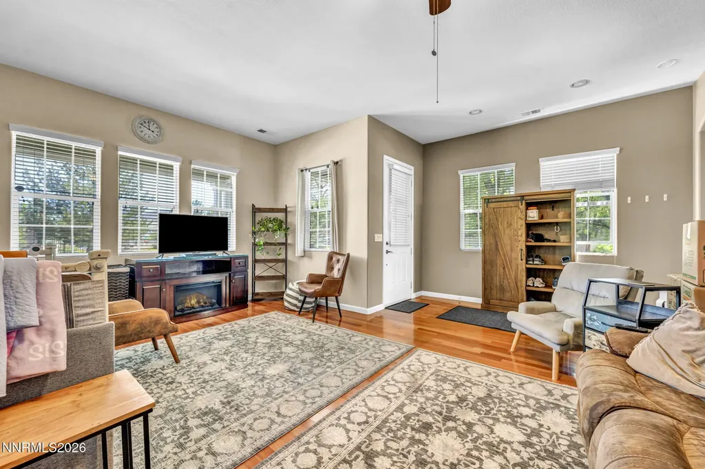 1690 Emerald Bay Reno NV 89521