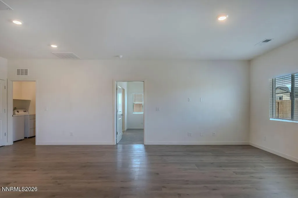 1032 Anthony Fernley NV 89408